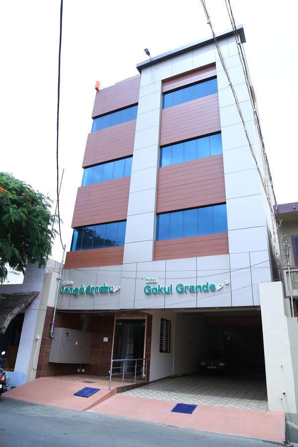 Hotel Gokulgrande Erode Buitenkant foto